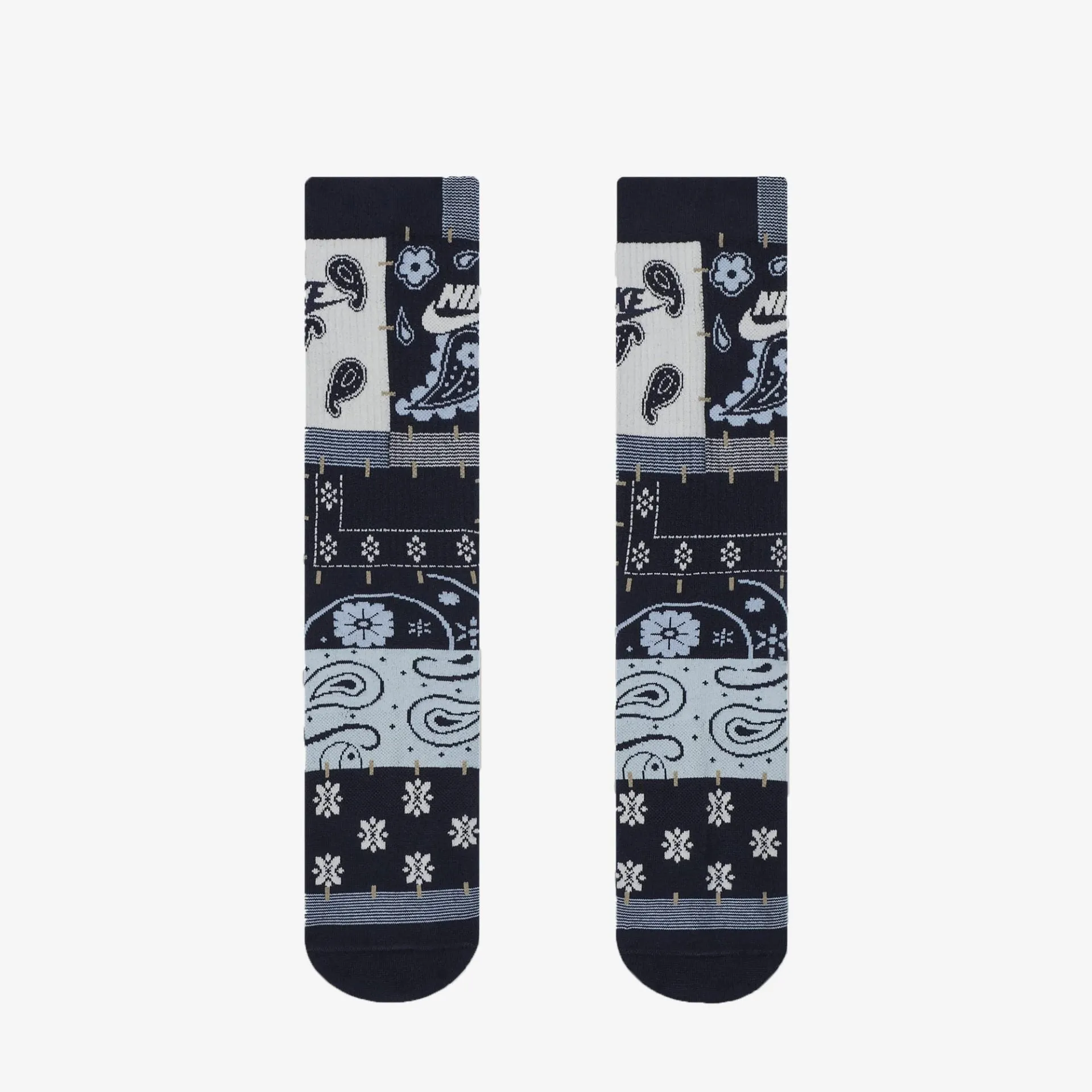 Nike | EVERYDAY ESSENTIAALS CREW SOCKS  { ALUMINIUM / OBSIDIAN