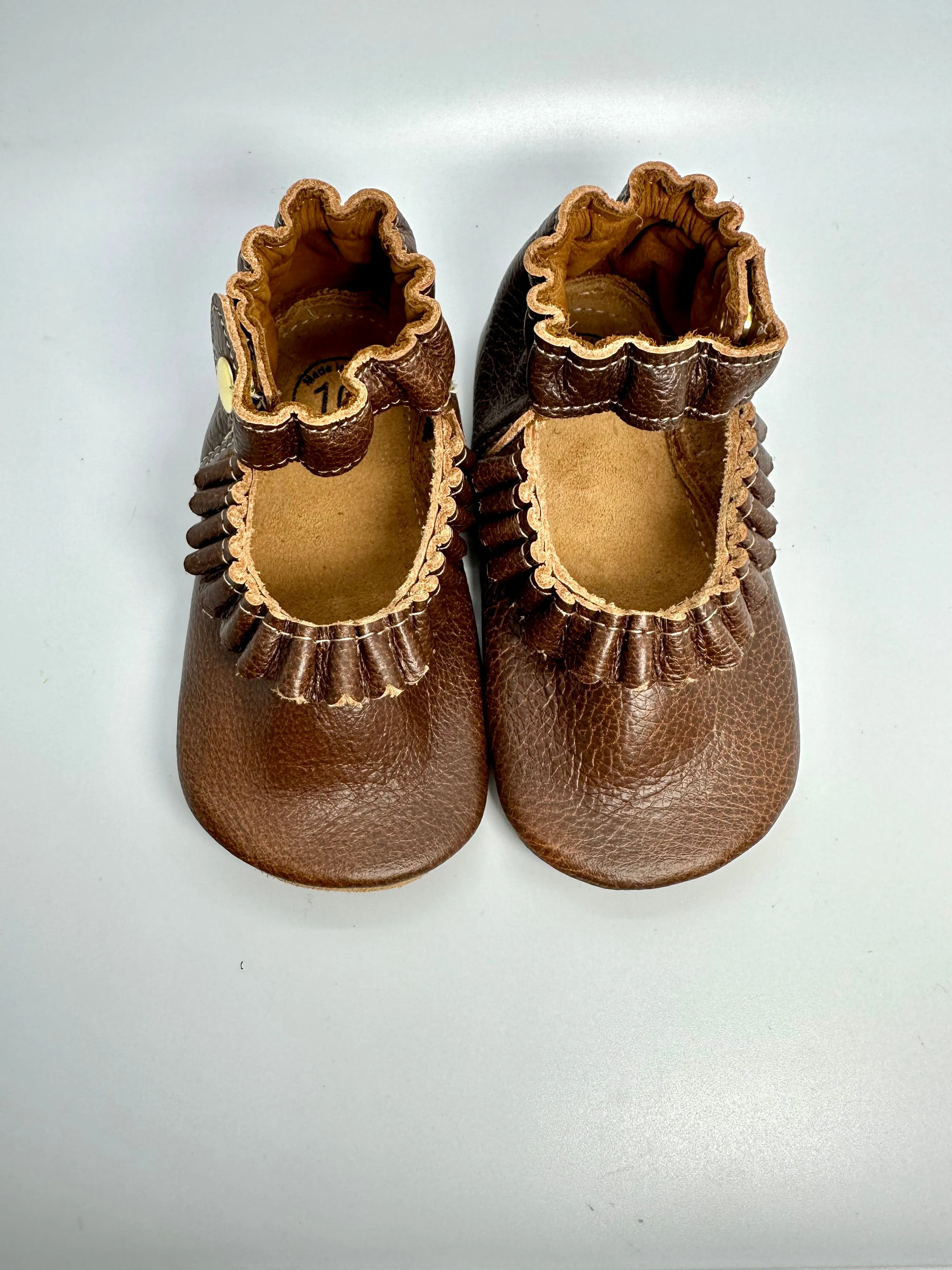 Seasoned Hickory Evie Janes