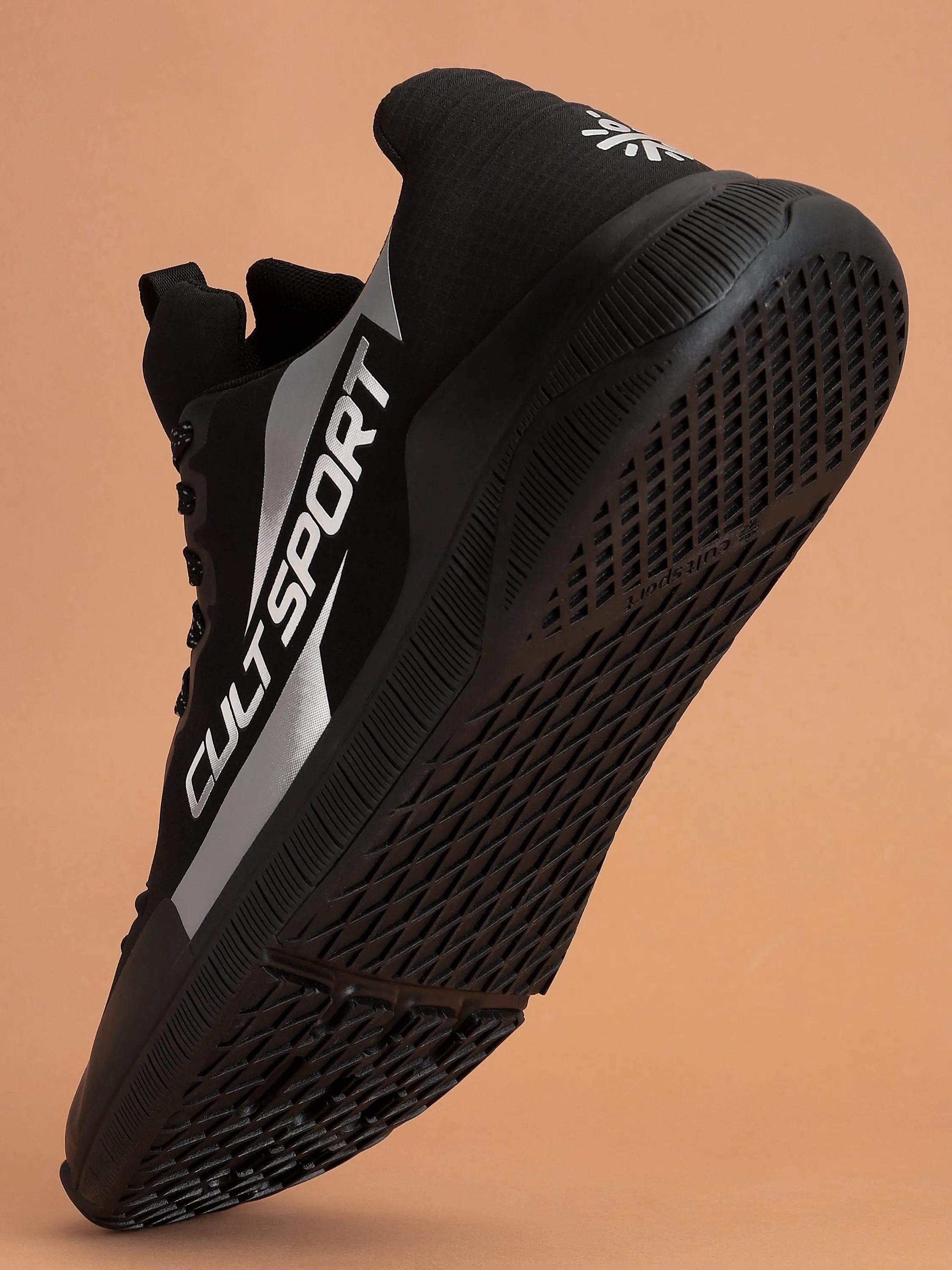 X1 Men Training Shoes - Black